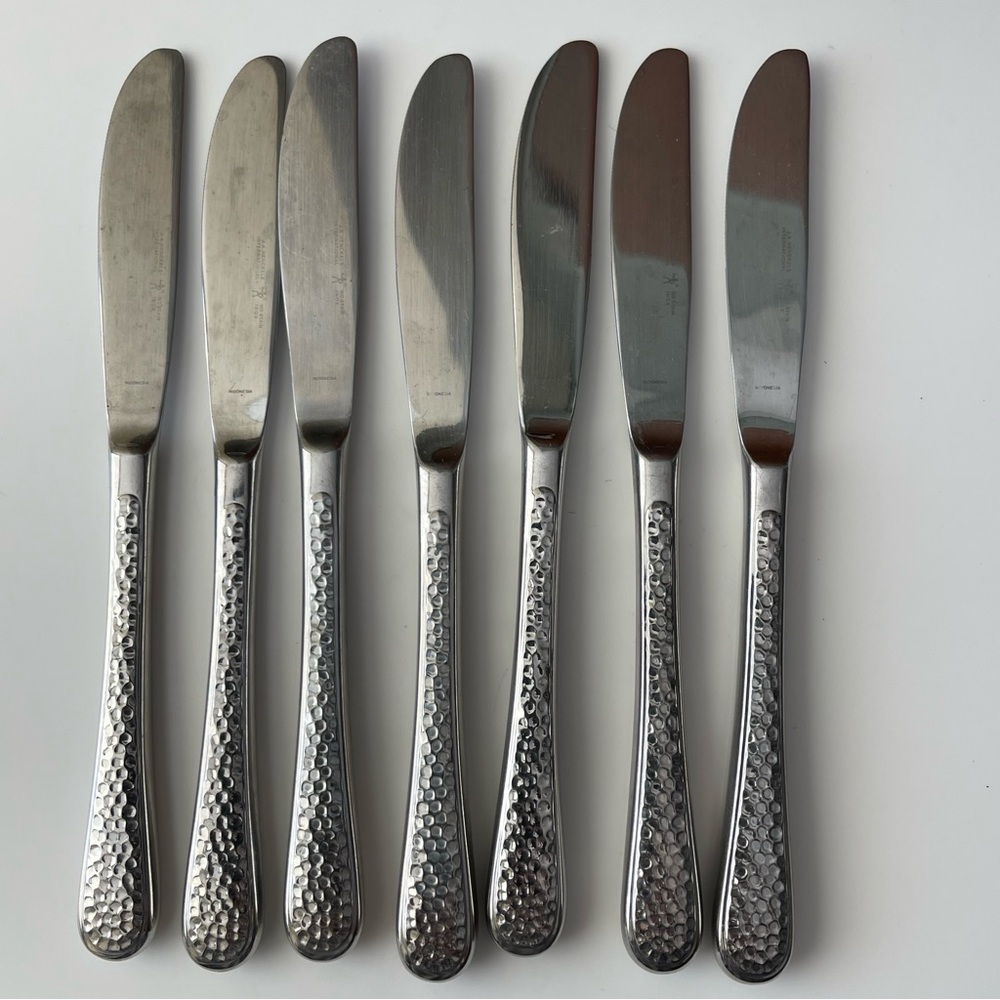 JA‎ Henckles Wellington Stainless Flatware Dinner Knife Hammered Handle 7 Pieces
